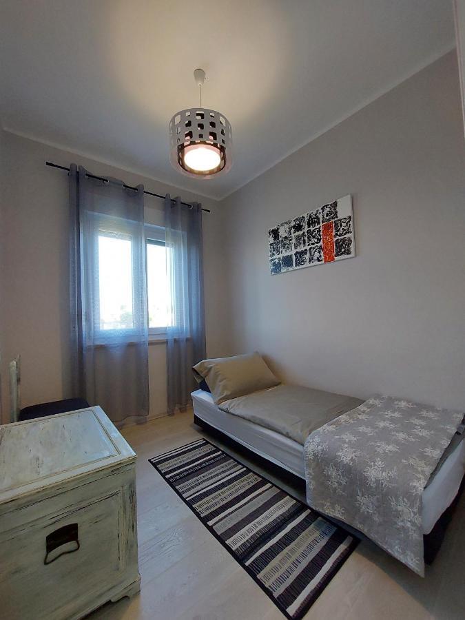 Family Apartment Cathy Galižana Dış mekan fotoğraf